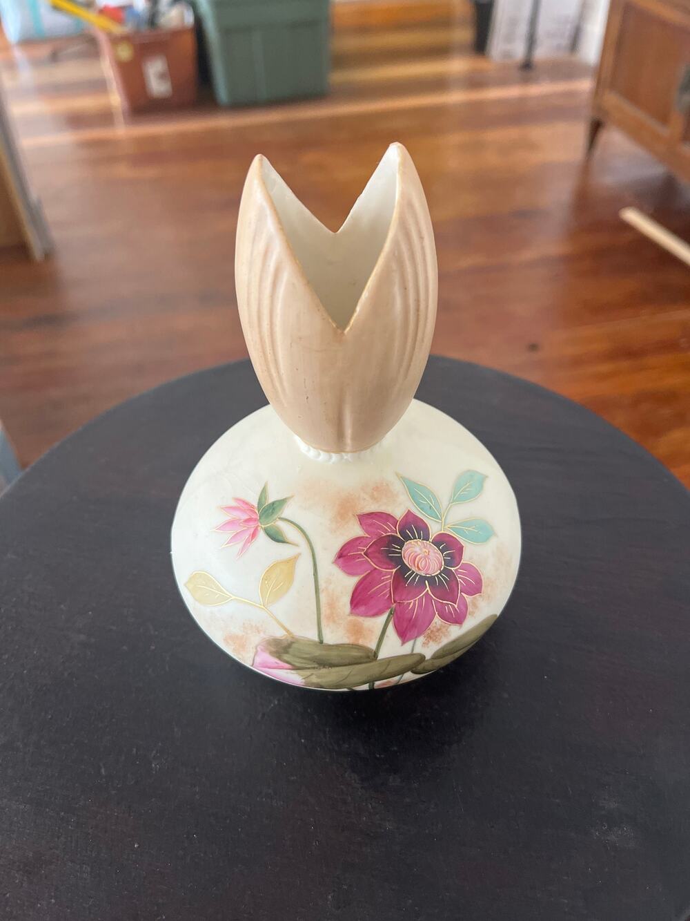 Art Nouveau Hand Painted Porcelain Vase By Robert Hanke Austria - Stamped